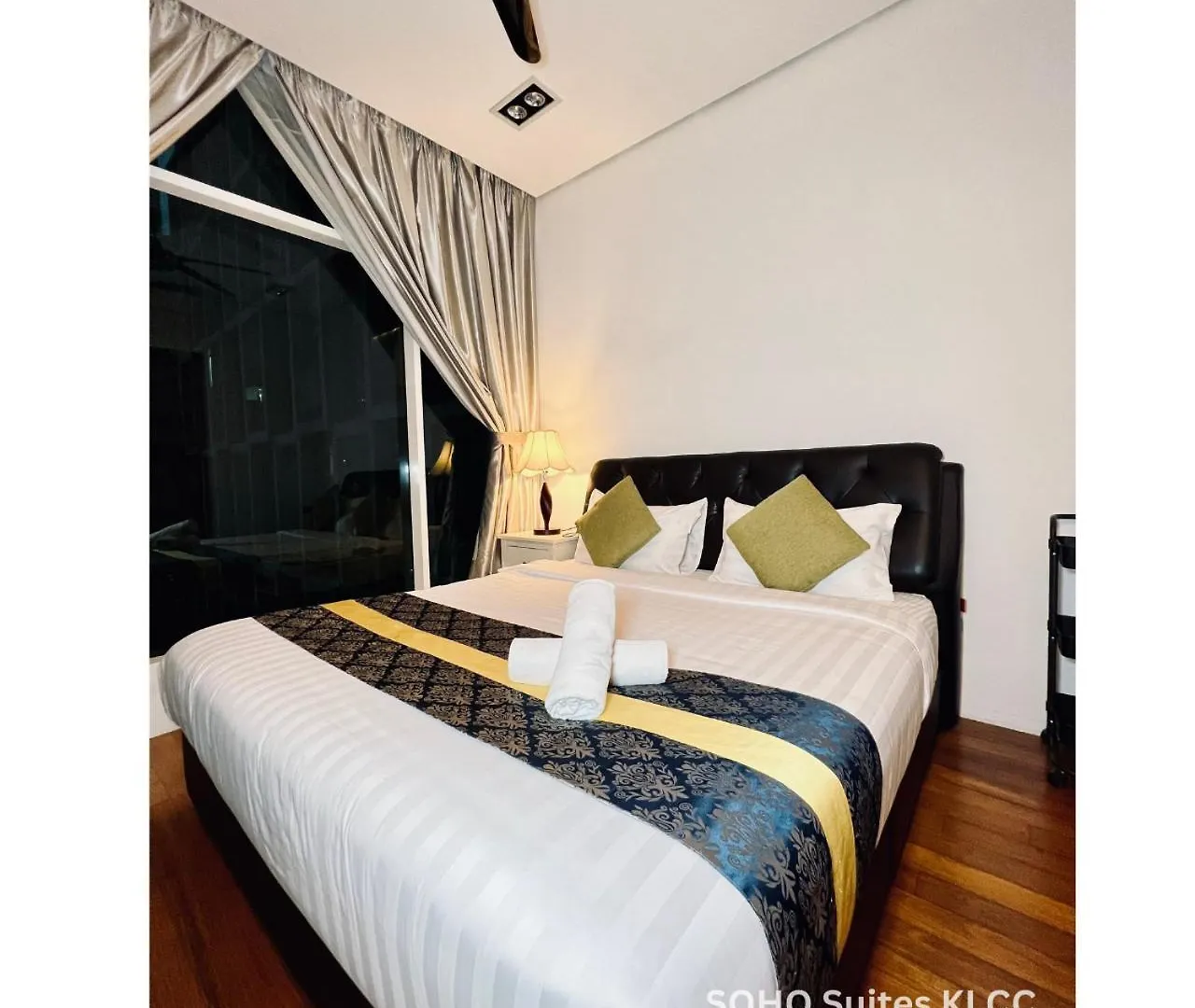 Apartment Soho Suites Klcc By Comfort Suites Kuala Lumpur Malaysia