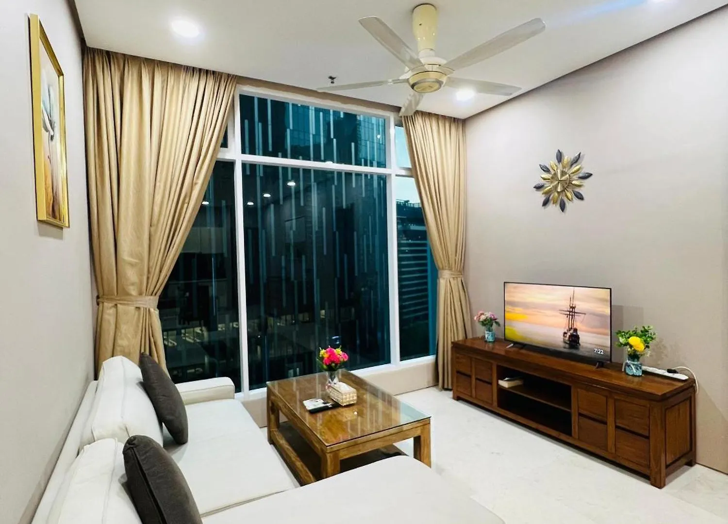 Soho Suites Klcc By Comfort Suites 쿠알라룸푸르 아파트