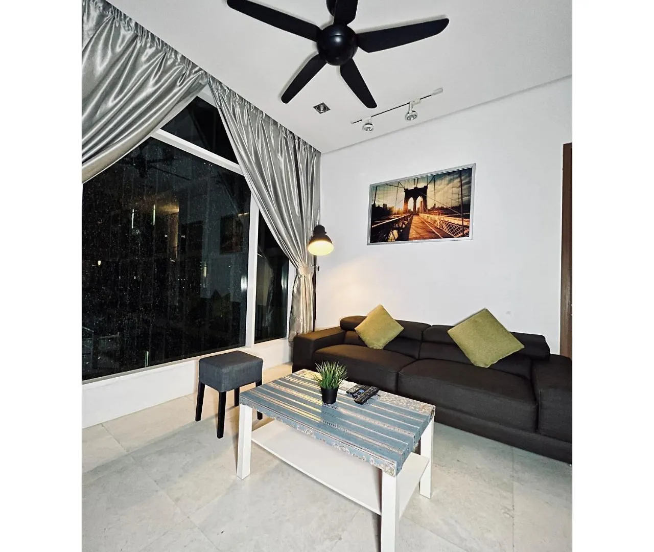 Soho Suites Klcc By Comfort Suites Kuala Lumpur 0*,
