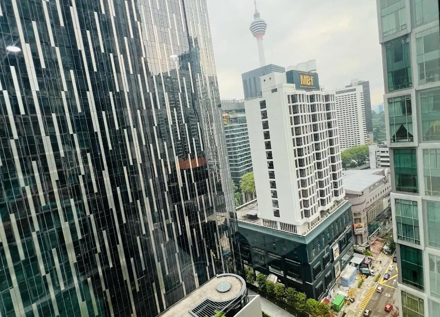 Soho Suites Klcc By Comfort Suites Kuala Lumpur Apartment