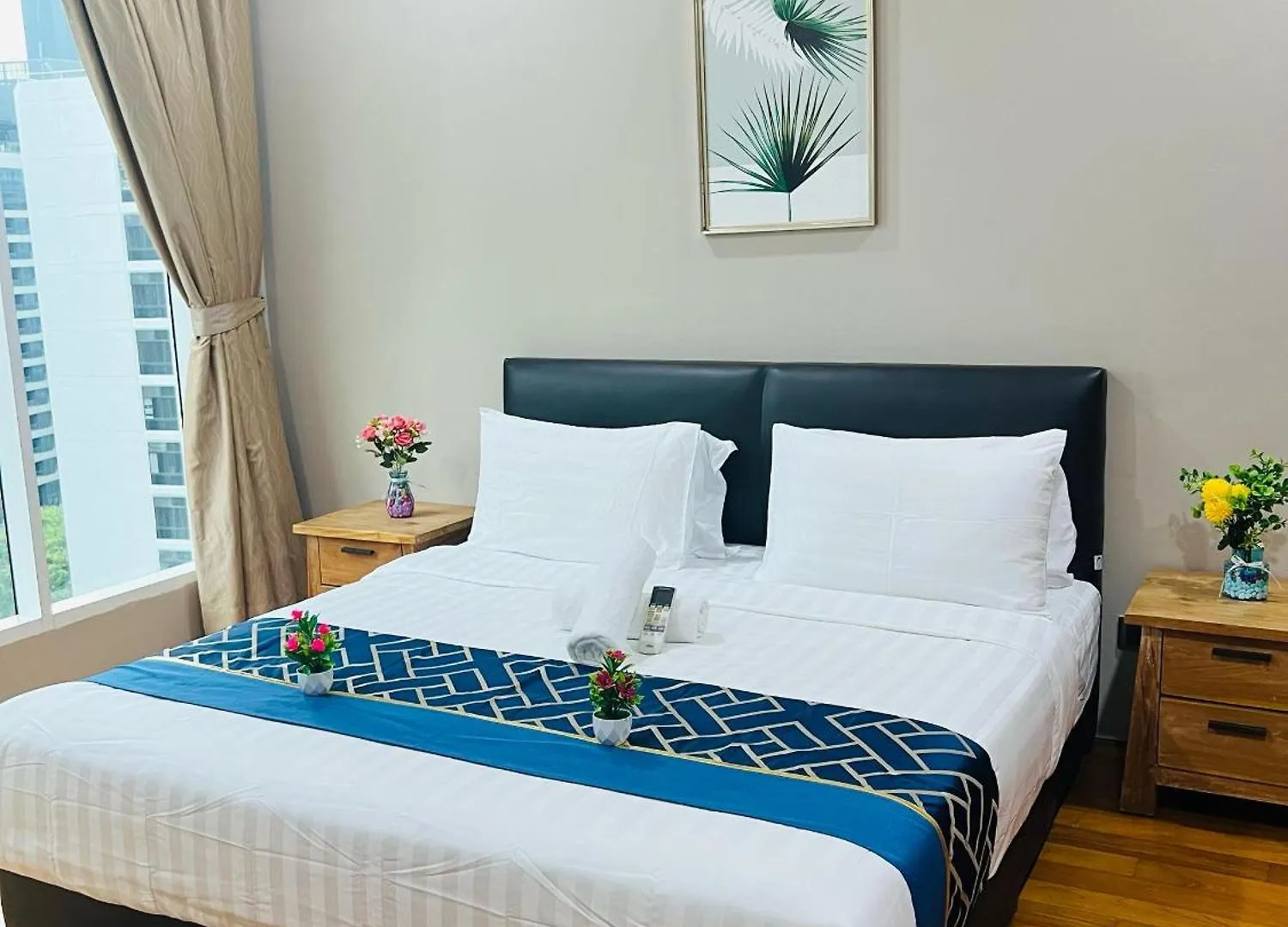 Apartment Soho Suites Klcc By Comfort Suites Kuala Lumpur